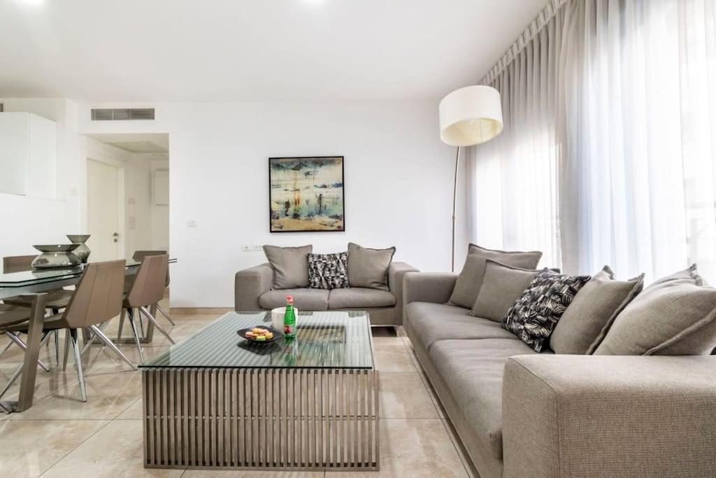 Luxury 3 Bedroom Apt, Harav Kook7 Jerusalem Exterior photo