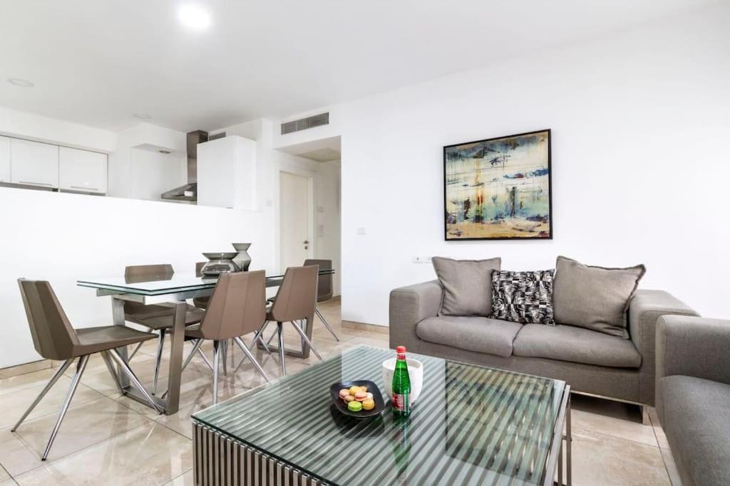 Luxury 3 Bedroom Apt, Harav Kook7 Jerusalem Exterior photo